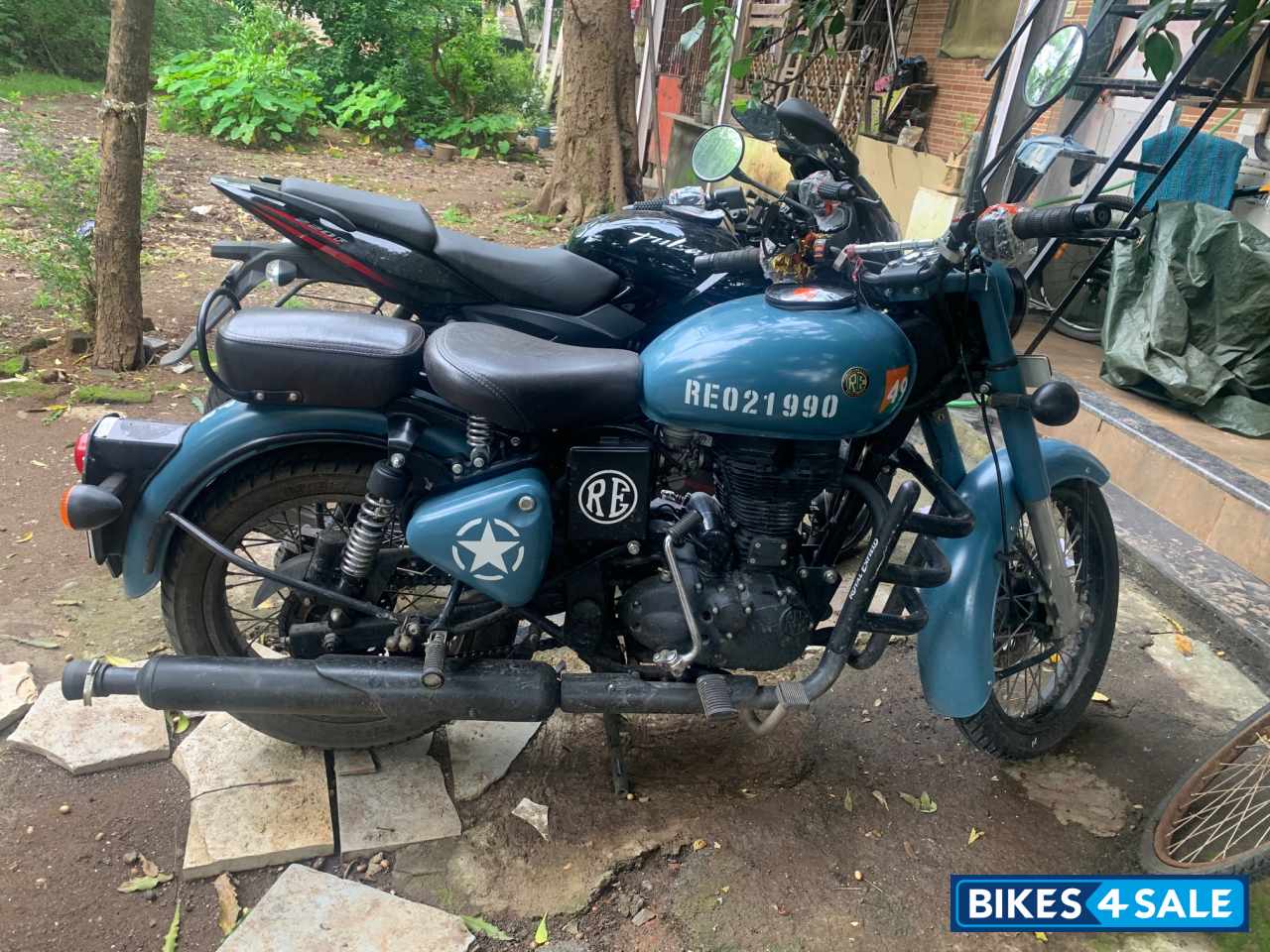 Mat Blue Royal Enfield Classic Signals Airborne Blue