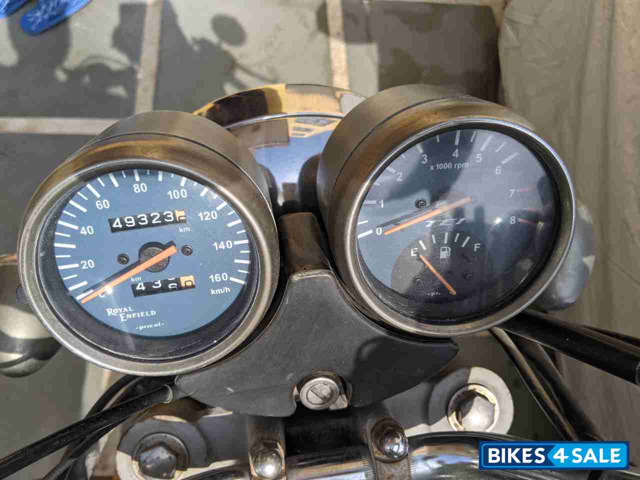 Black Silver Royal Enfield Thunderbird 350