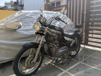 Black Silver Royal Enfield Thunderbird 350
