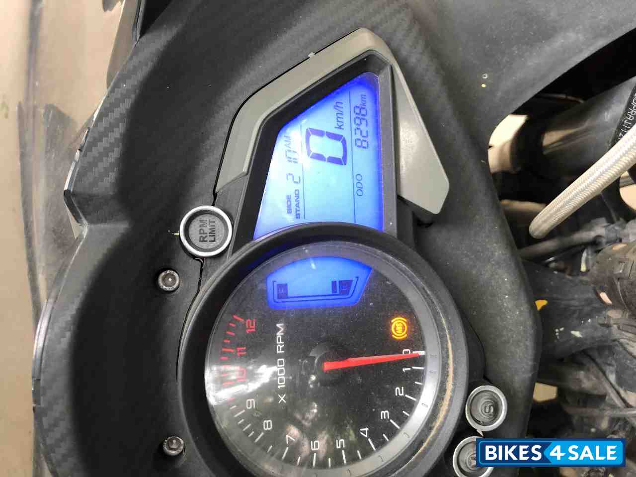 Black And Grey Bajaj Pulsar RS 200