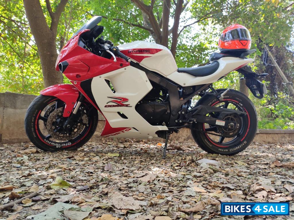 Hyosung GT250R Hyosung GT250R