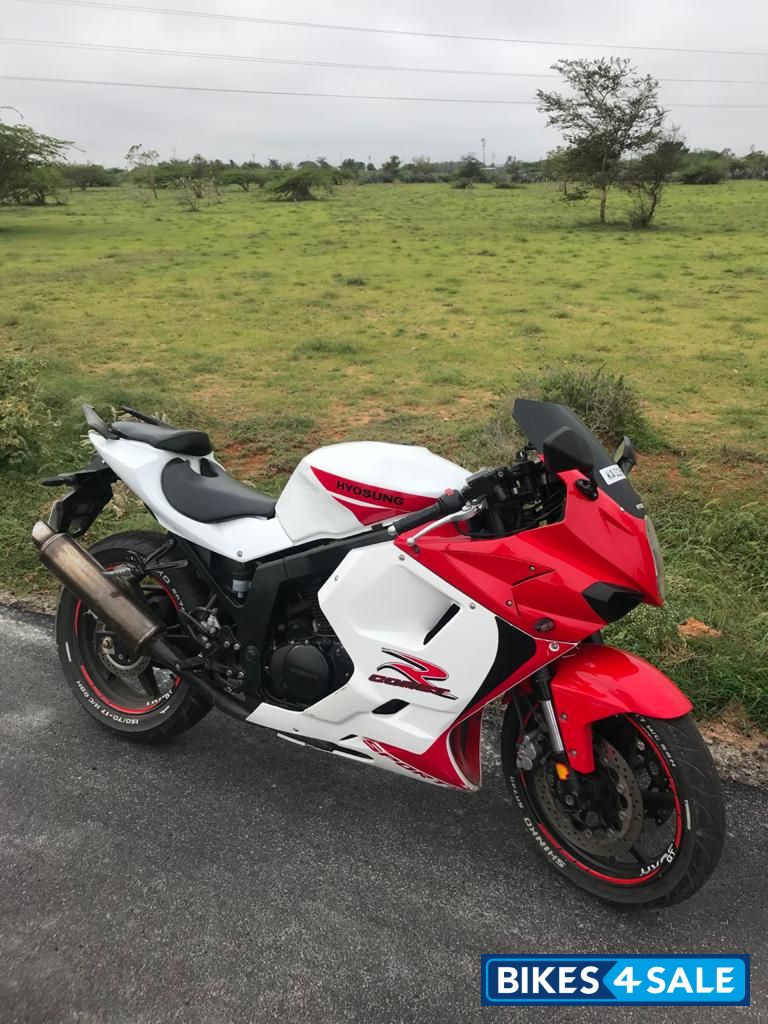 Hyosung GT250R Hyosung GT250R