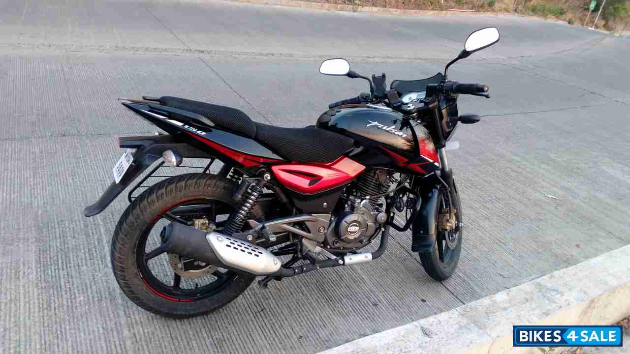 Red Bajaj Pulsar 150 Twin Disc