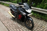 Black Hero Karizma ZMR