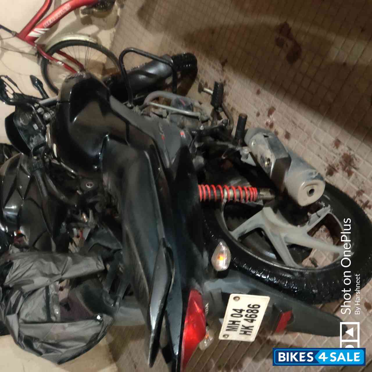 Black Honda Livo 110