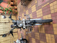 Magic Black Royal Enfield Thunderbird TwinSpark 350