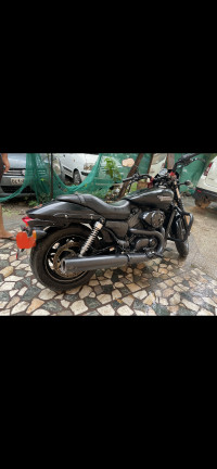 Mat Black Harley Davidson Street 750