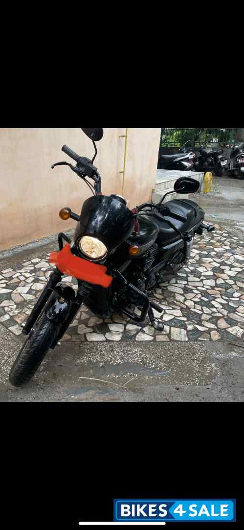 Mat Black Harley Davidson Street 750