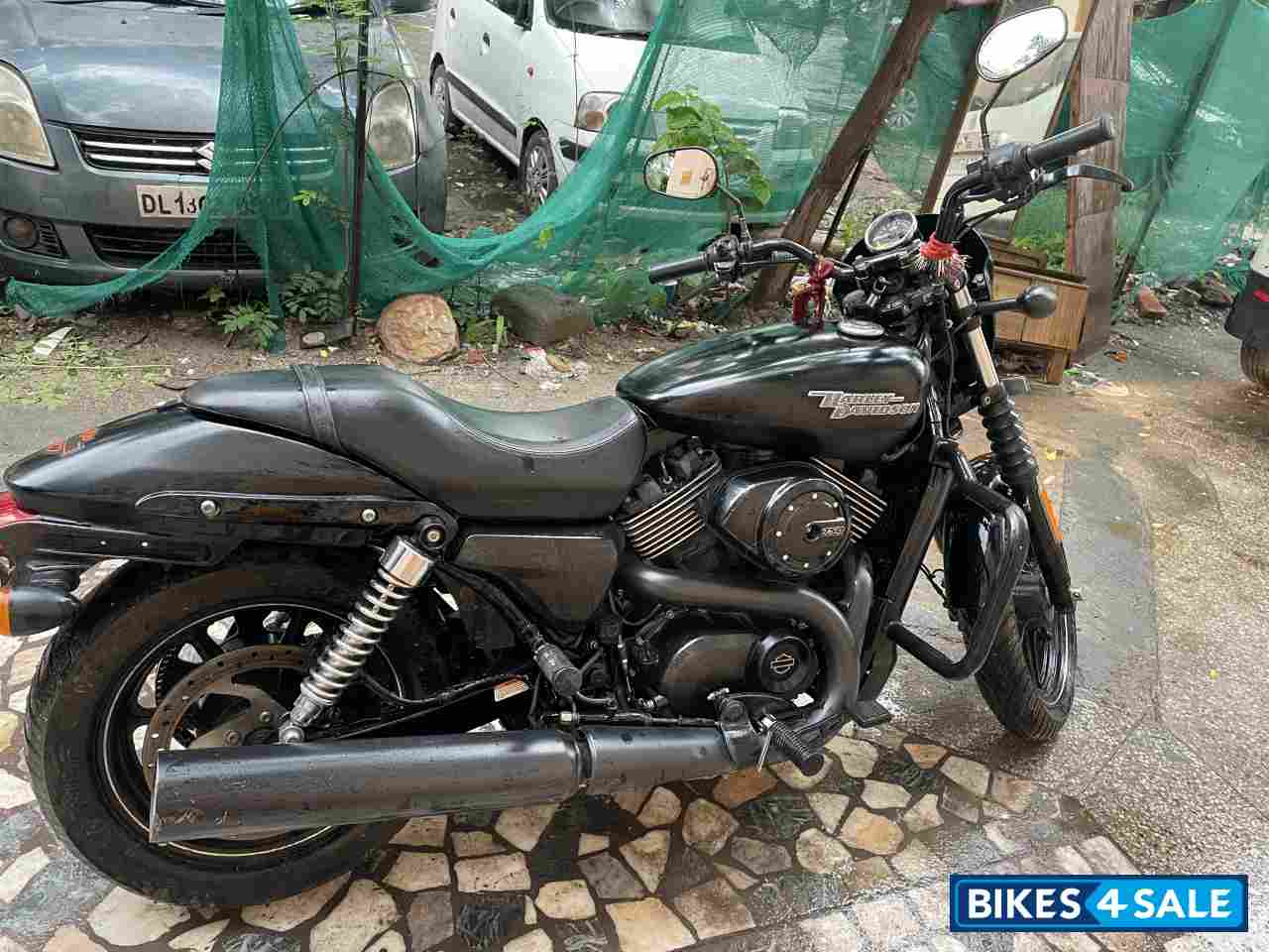 Mat Black Harley Davidson Street 750