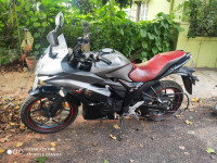 Grey Suzuki Gixxer SF SP