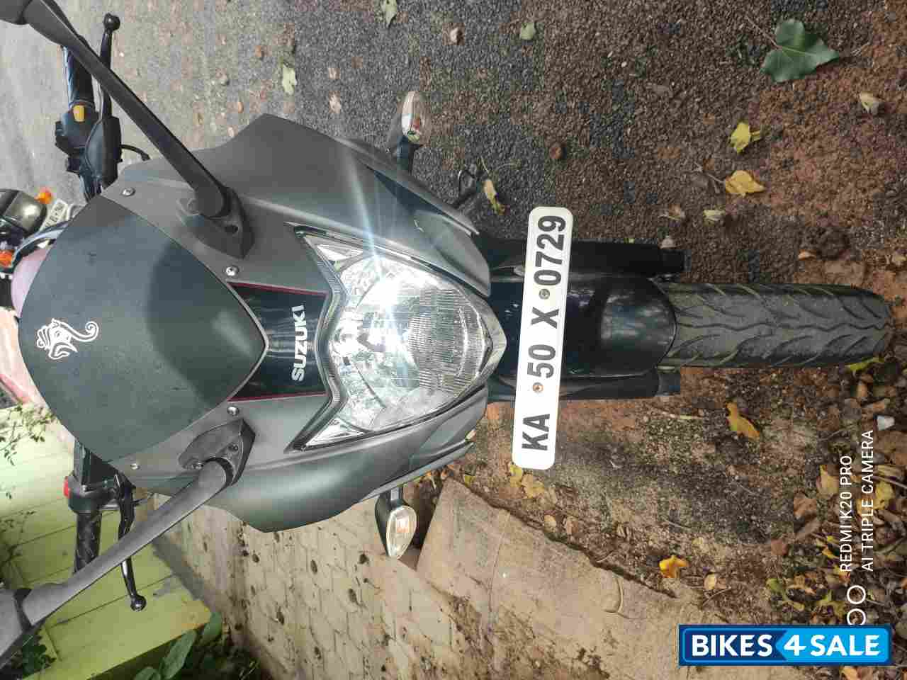 Grey Suzuki Gixxer SF SP