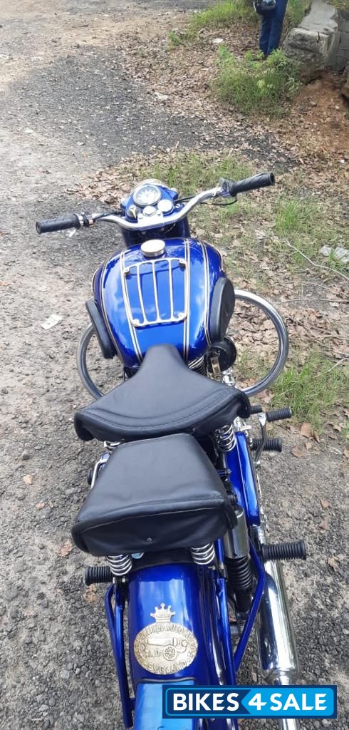 Royal Enfield Classic 350