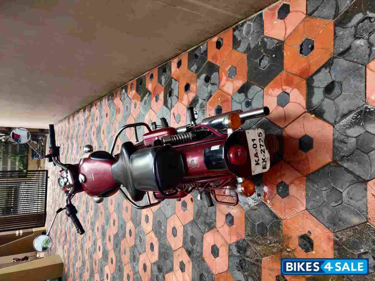 Royal Enfield Classic 350 Royal Enfield Classic 350