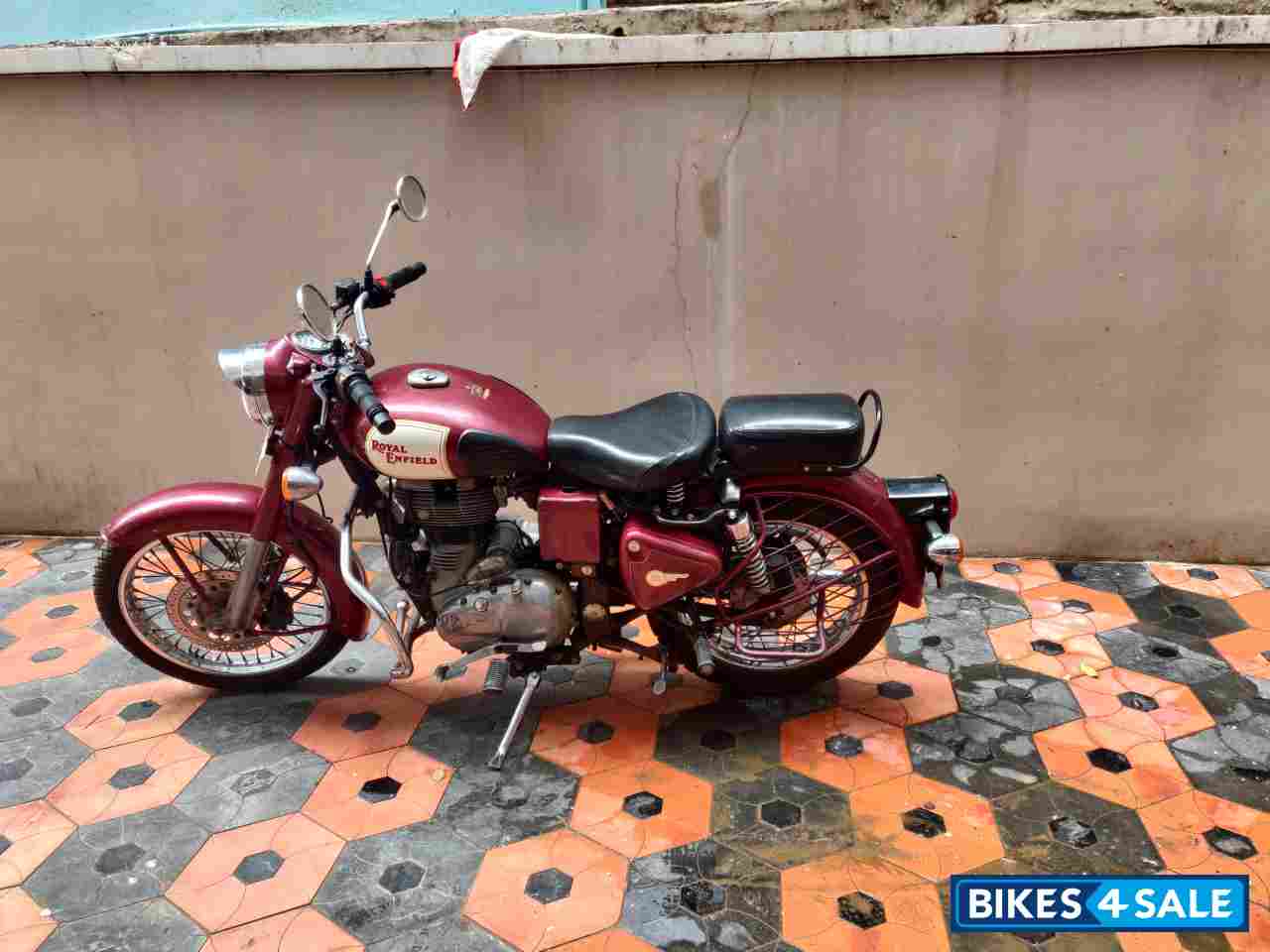 Royal Enfield Classic 350 Royal Enfield Classic 350