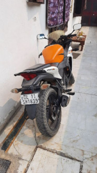Honda CBR 150R  Model