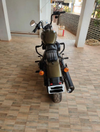 Olive Green Harley Davidson Street Bob