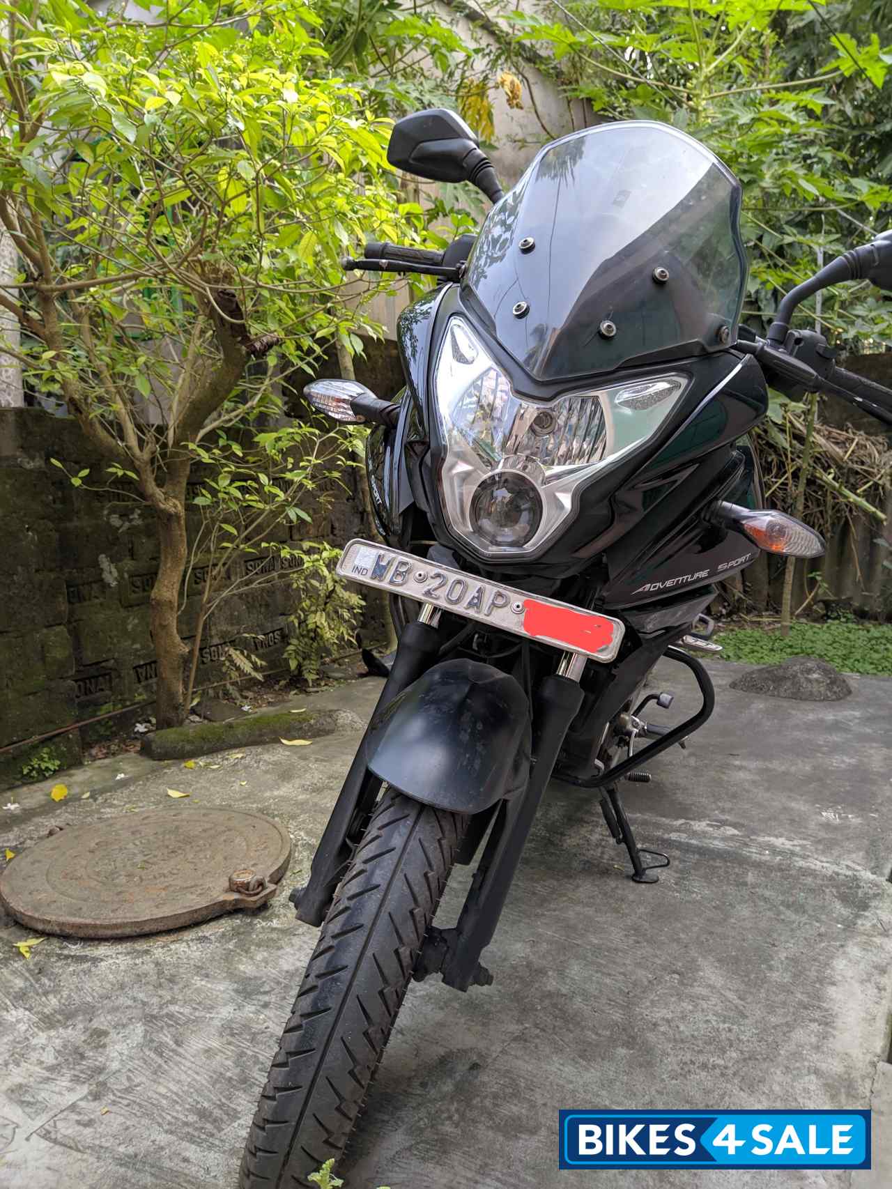 Black Bajaj Pulsar AS 150