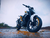 White KTM Duke 250
