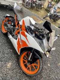 KTM RC 200 2017 Model