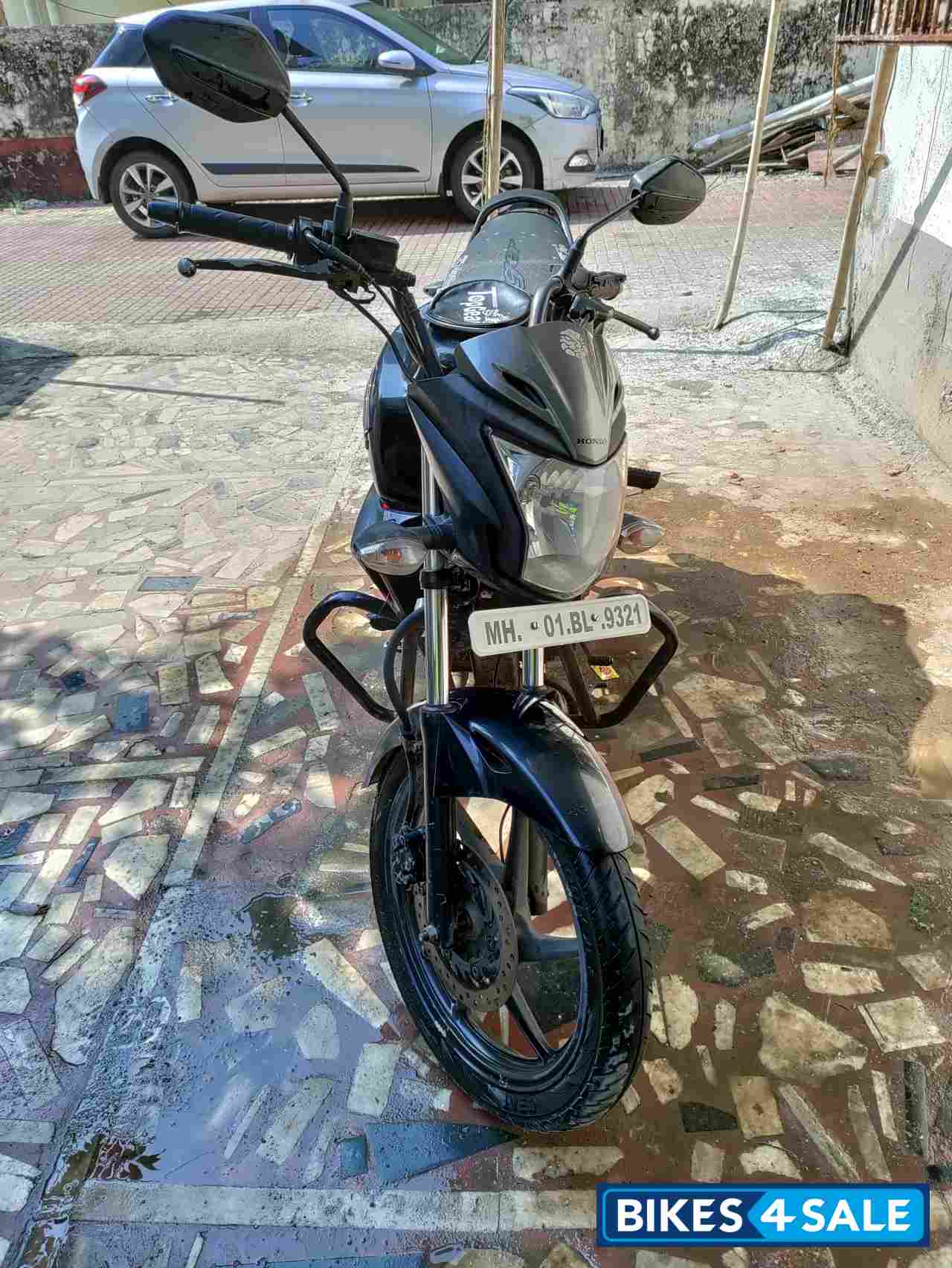 Black Honda CB Trigger