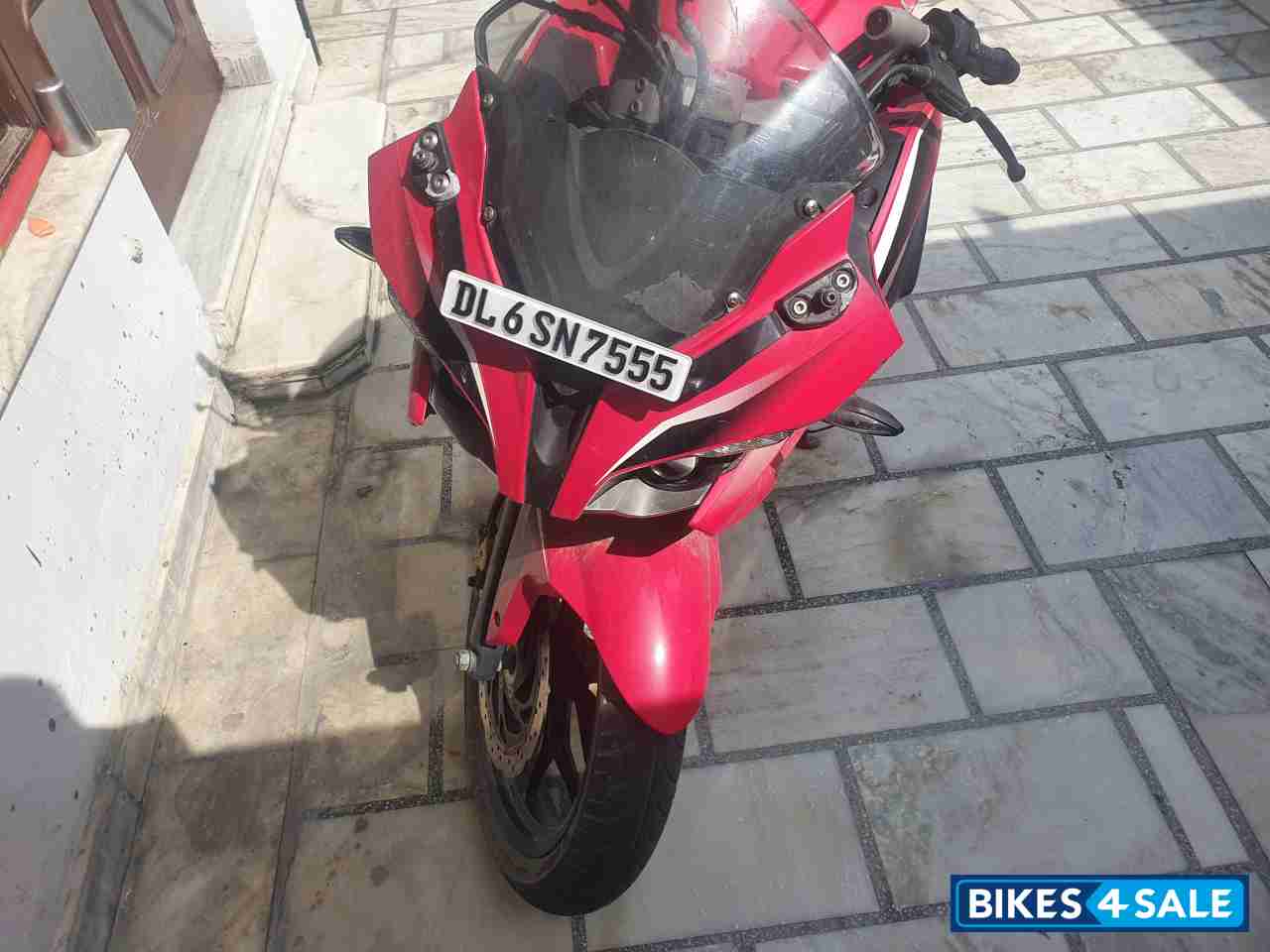 Bajaj Pulsar RS 200