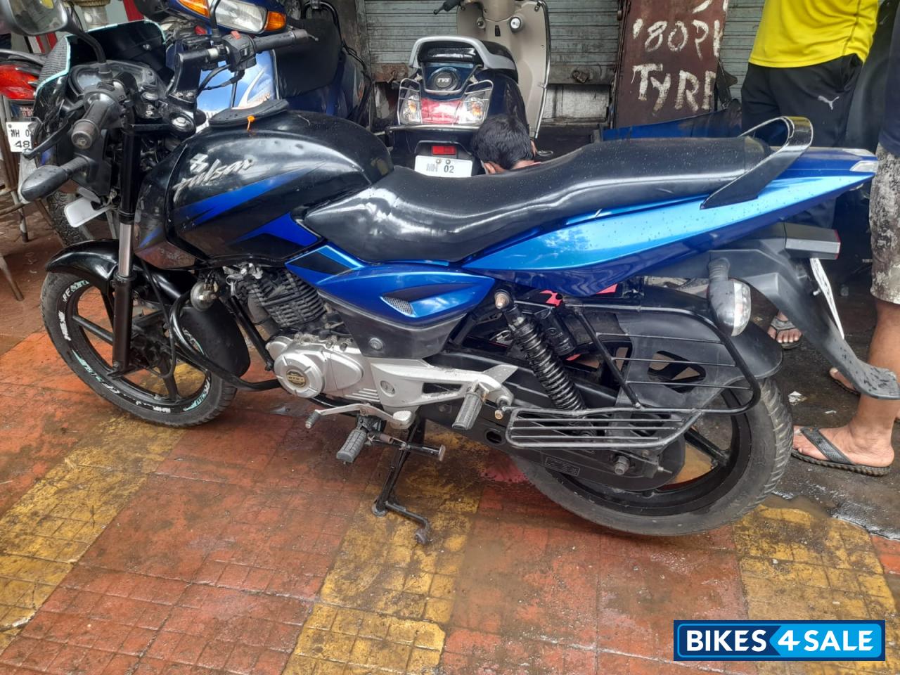 Bajaj Pulsar 150