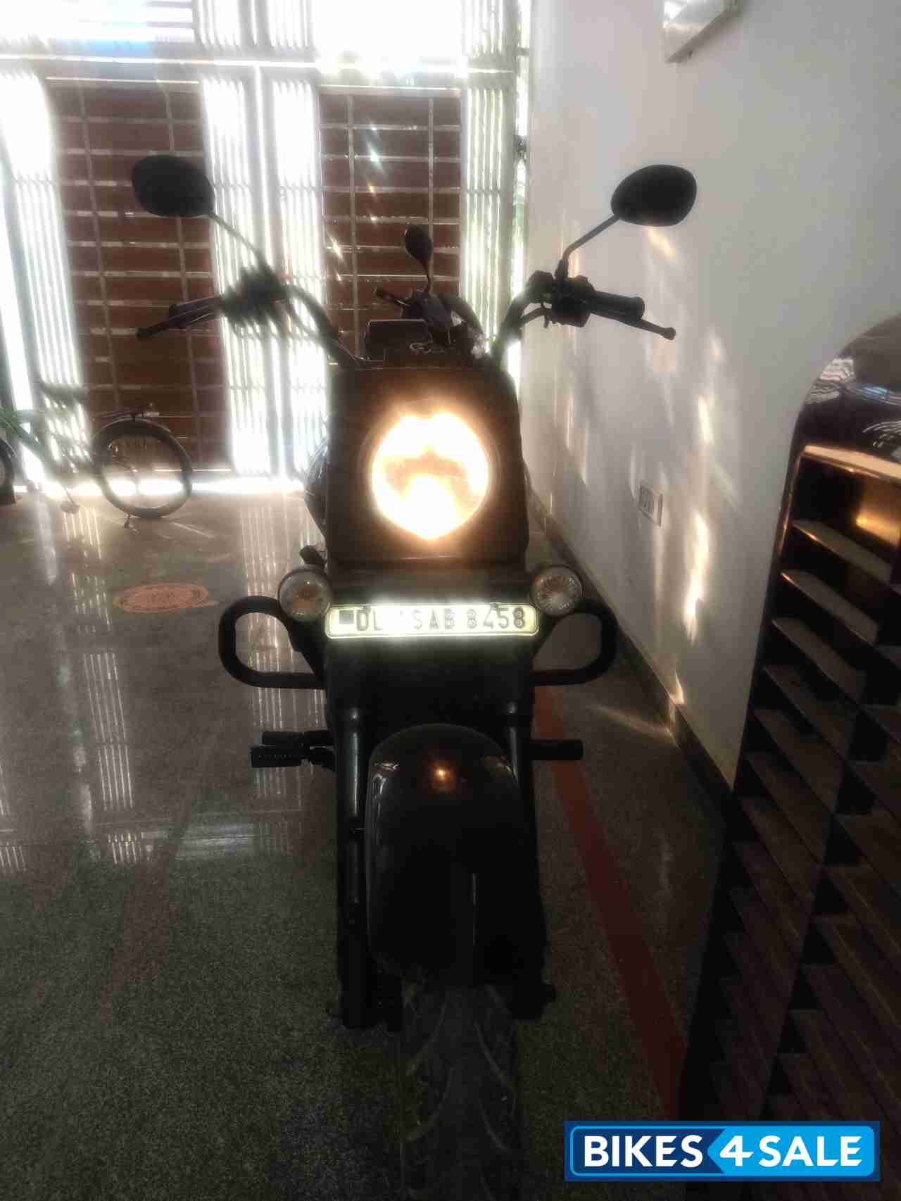 Black UM Renegade Commando