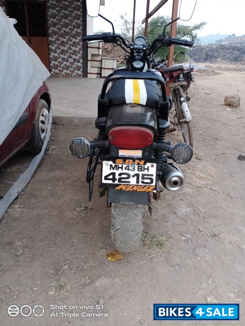 Bajaj Avenger Street 150