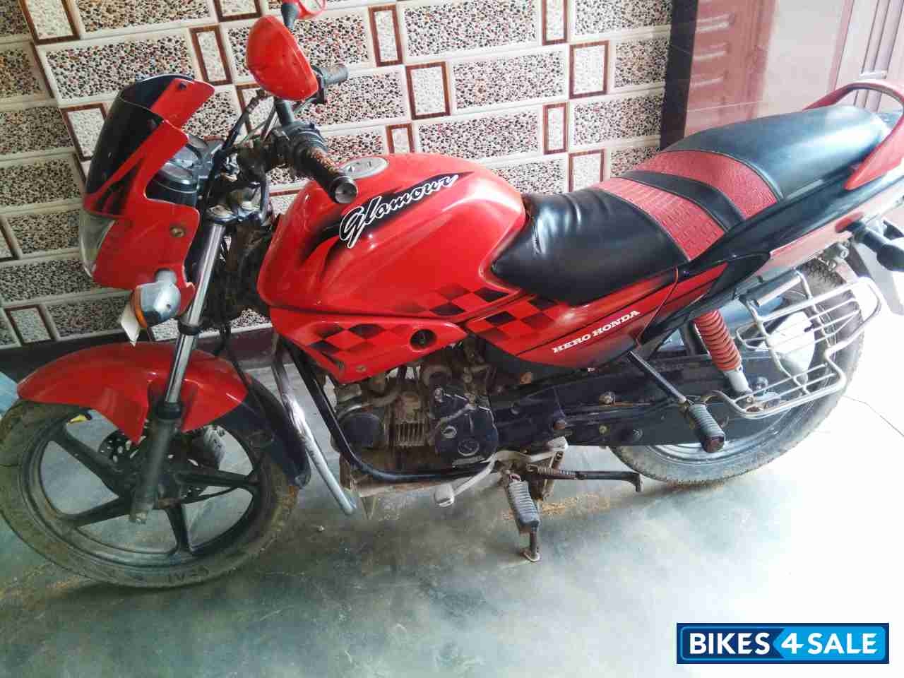 Red Hero Glamour 125