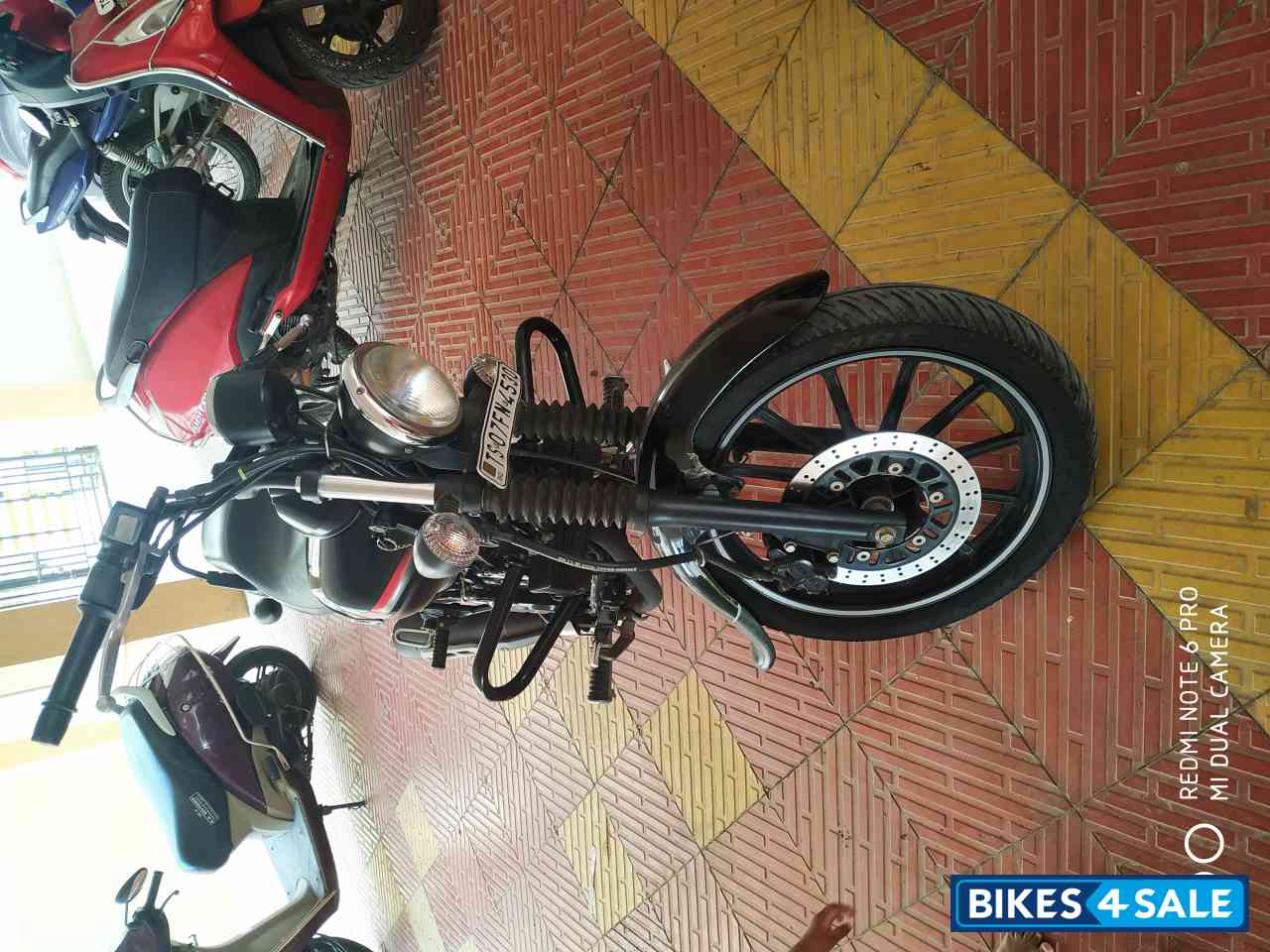 Bajaj Avenger Street 220