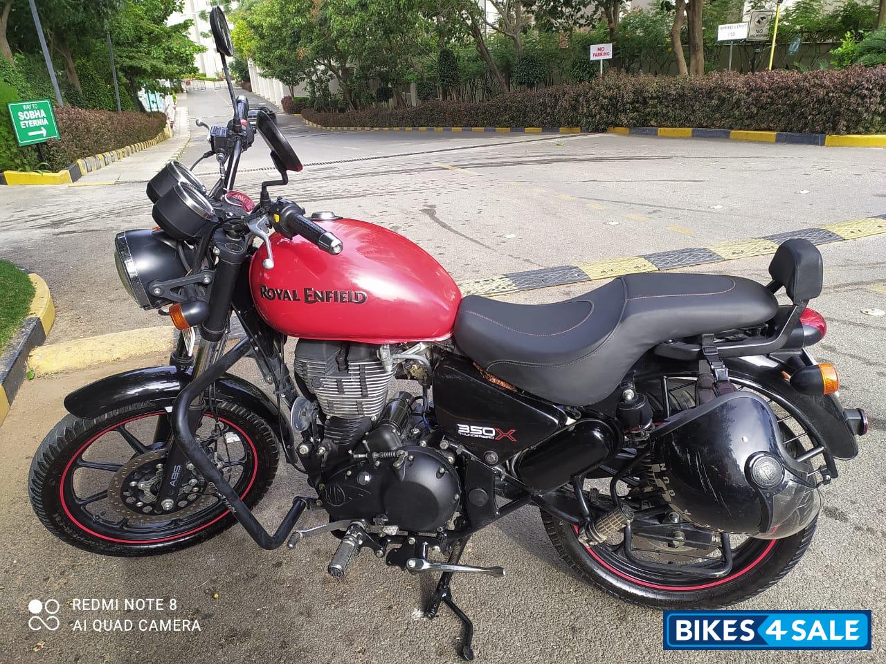 Red Royal Enfield Classic 350 Redditch Red