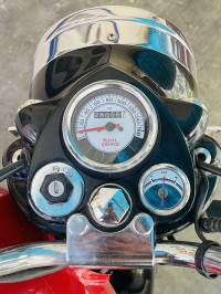 Red Royal Enfield Classic 350 Redditch Red