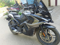 Bajaj Pulsar RS 200 ABS