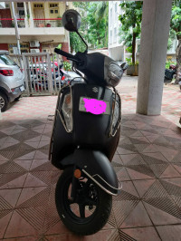 Black Suzuki Access 125 Special Edition BS6