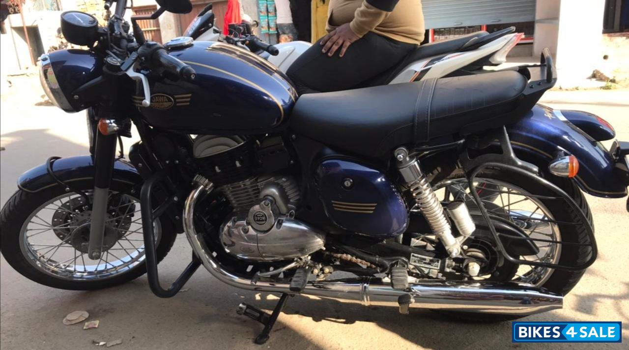 Nebula Blue Jawa forty two BS6