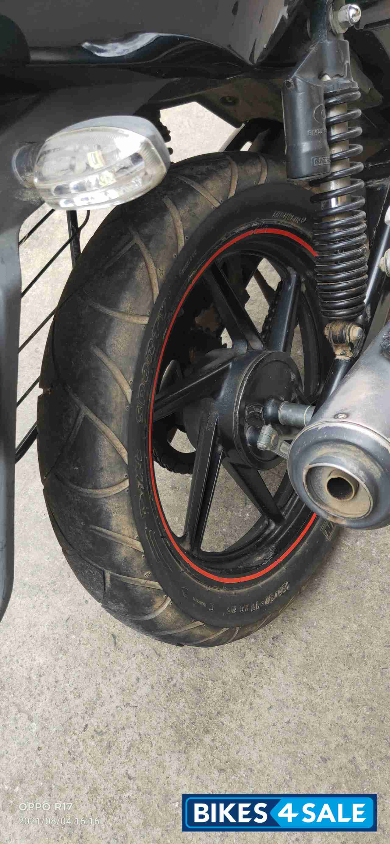 Black Bajaj Pulsar 180