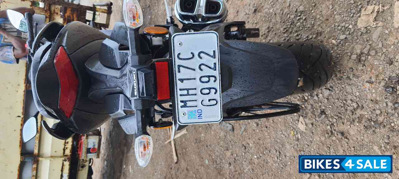 Mat Black Suzuki Gixxer SF 250