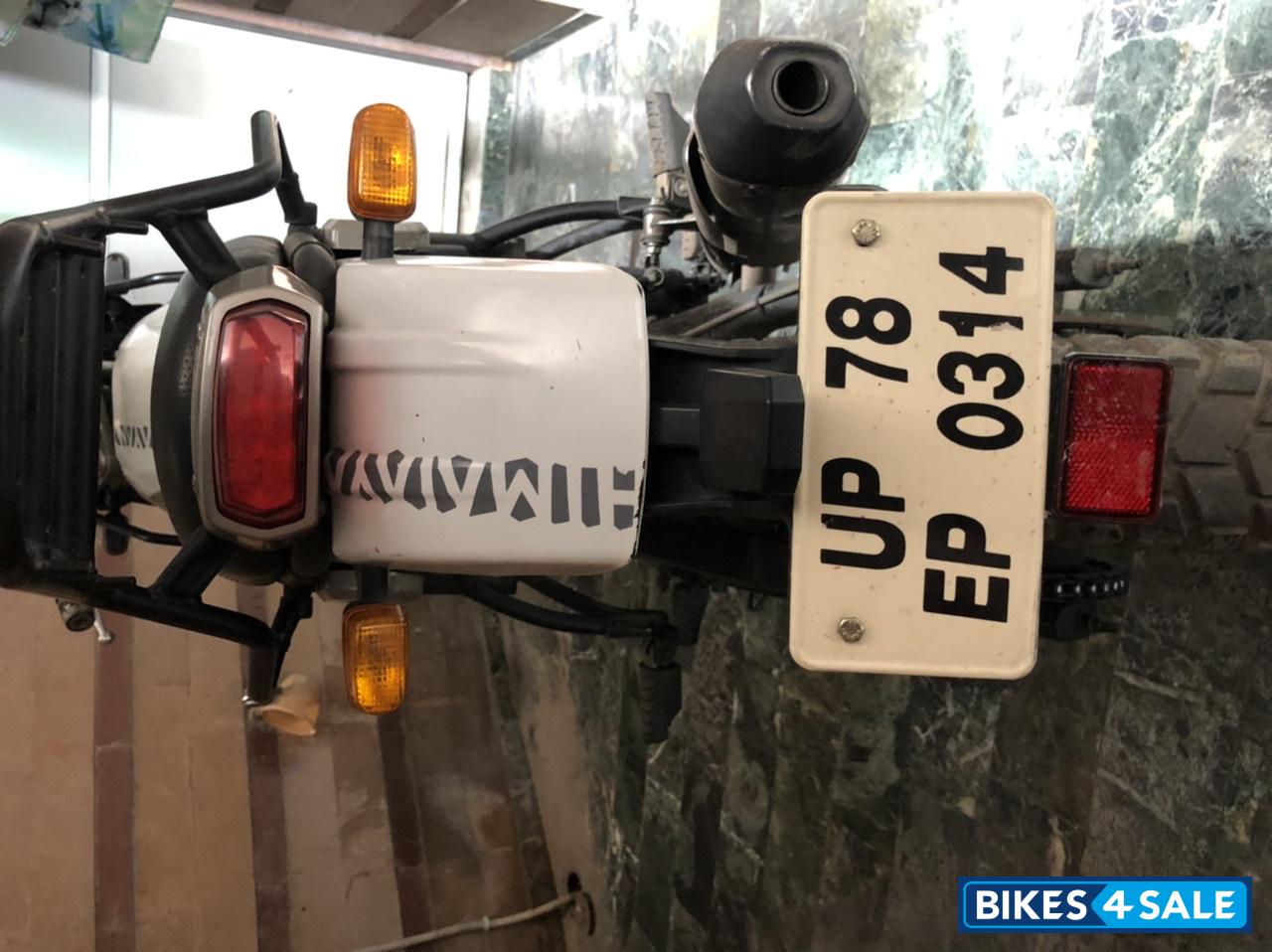 Snow White Royal Enfield Himalayan