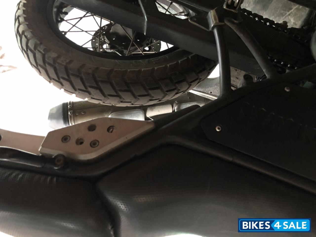 Snow White Royal Enfield Himalayan