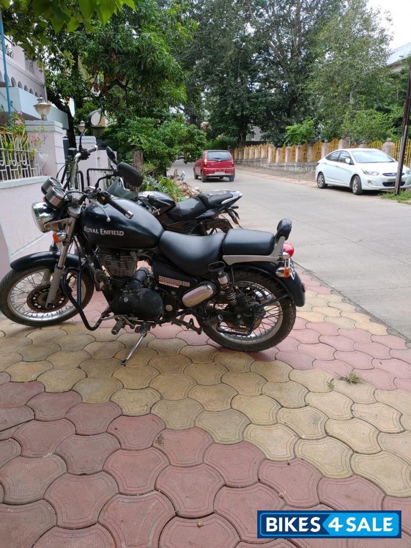Stone Black Royal Enfield Thunderbird 350
