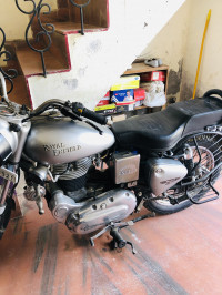Silver Royal Enfield Bullet 350