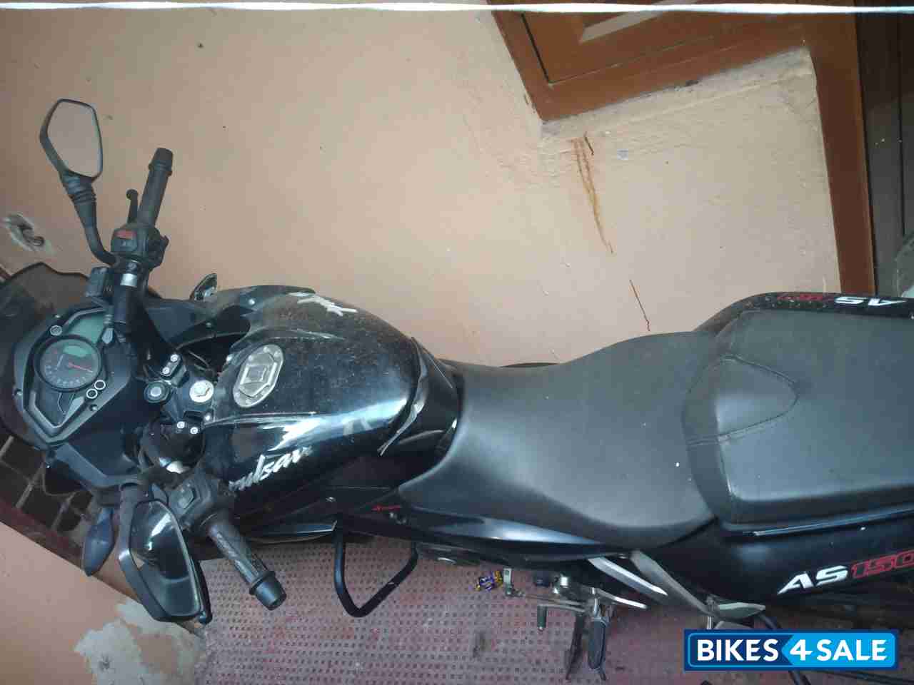 Black Bajaj Pulsar AS 150