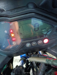 Blue And Black Bajaj Pulsar 220F