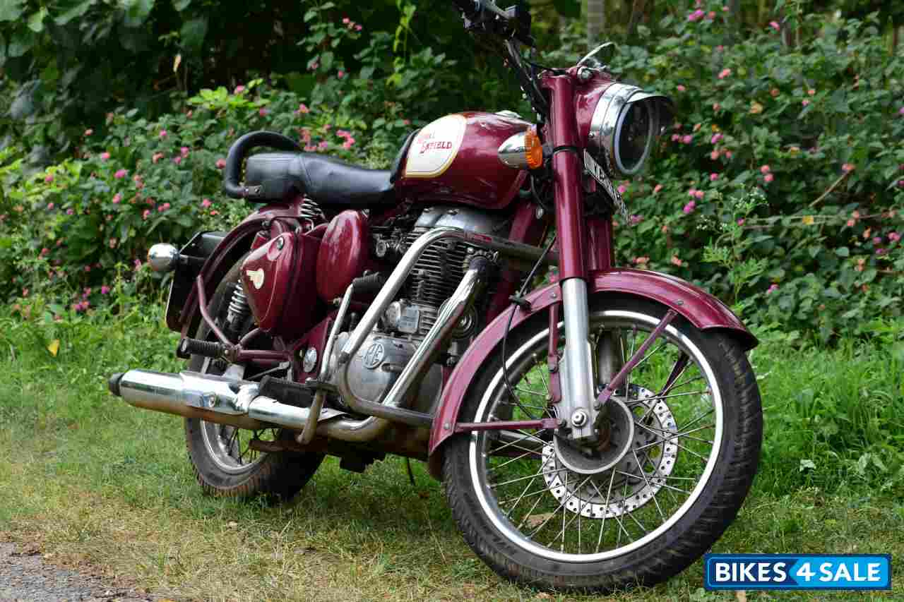 Mooron Royal Enfield Classic 500