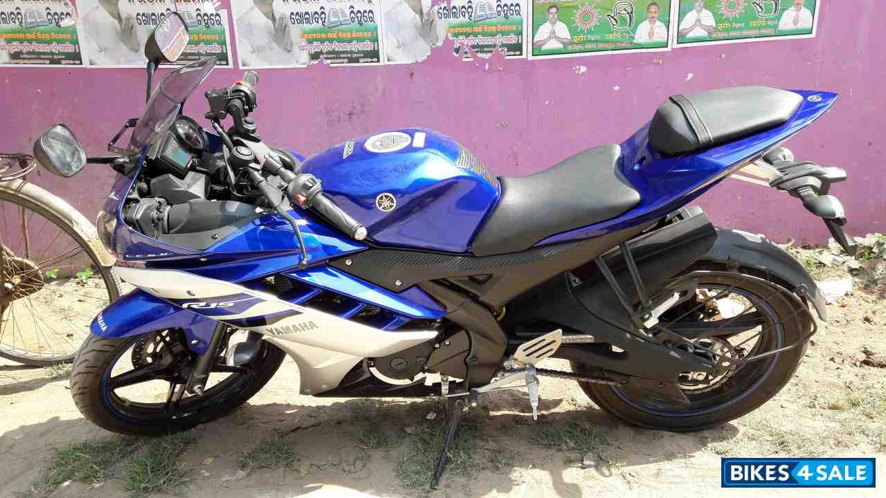 Yamaha YZF R15 V2