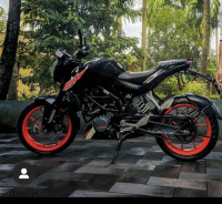 KTM Duke 200 ABS