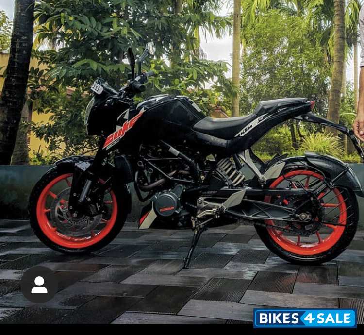 KTM Duke 200 ABS