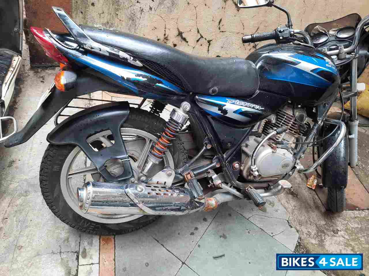 Bajaj Discover 125