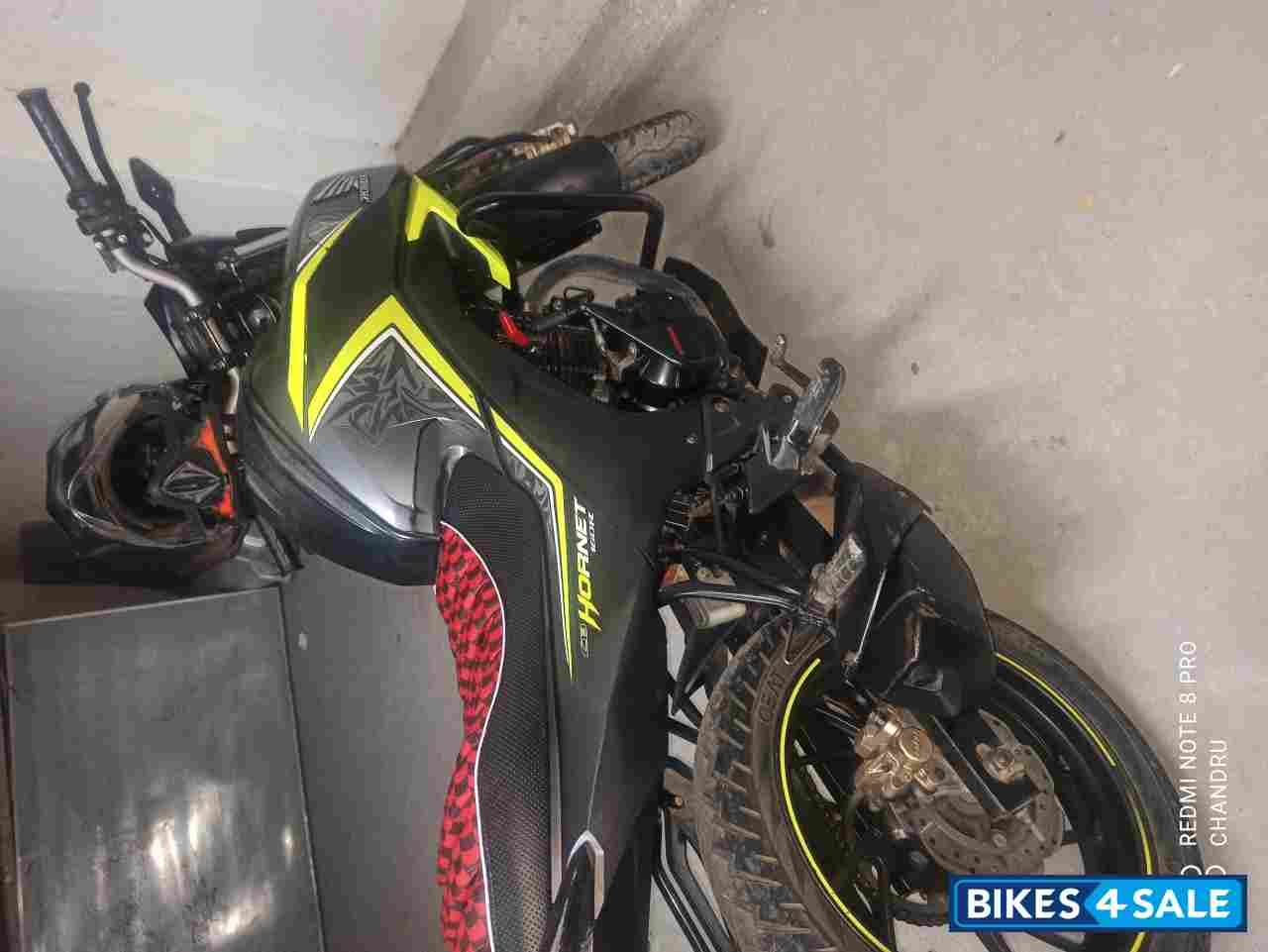 Green Honda CB Hornet 160R