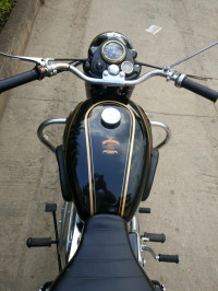 Royal Enfield Bullet 350